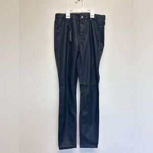 BLANK NYC Faux Leather Pant Womens Size 28 Mid Rise Skinny Leggings blaknyc
